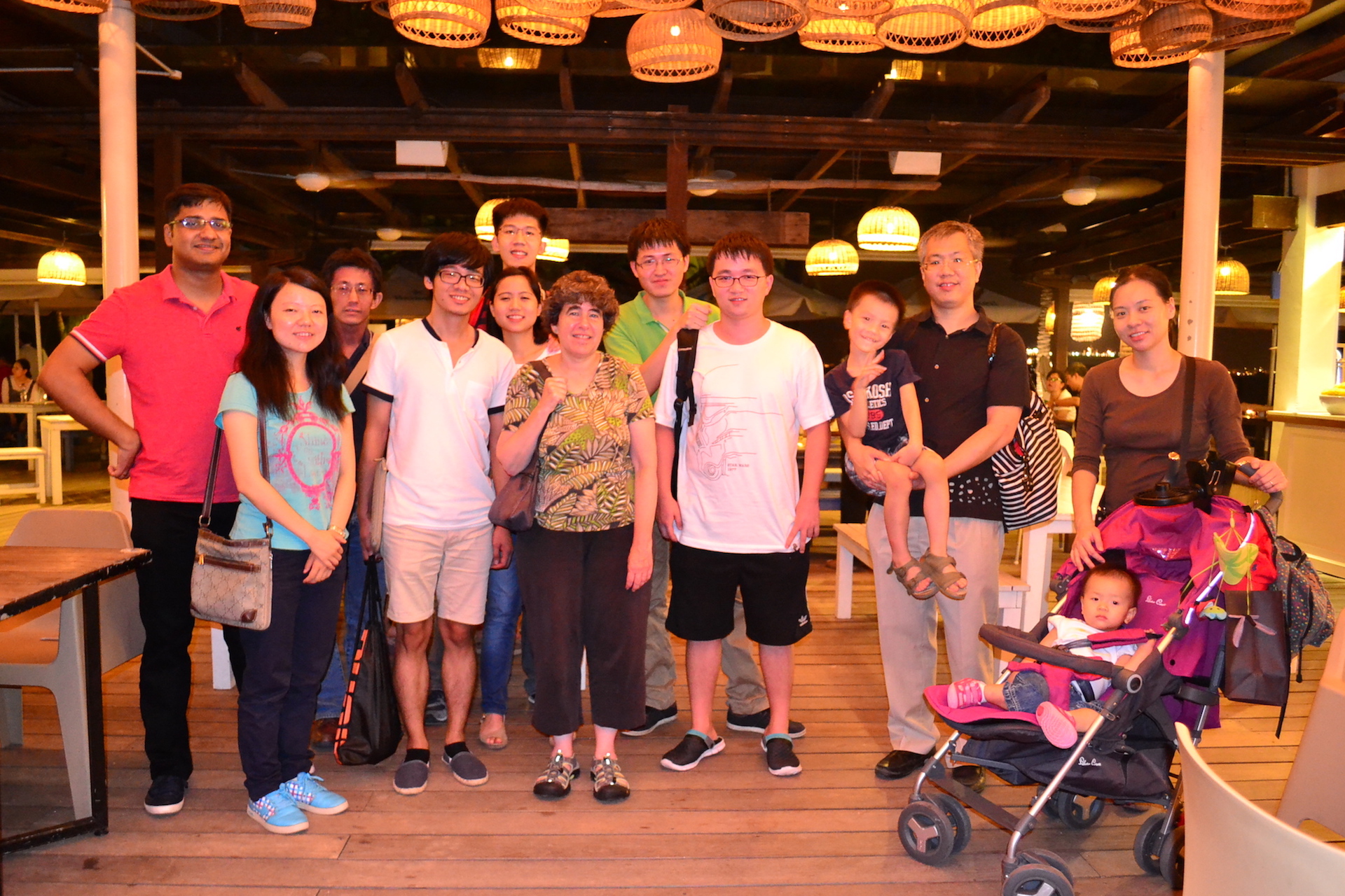 <b>11 Sep 2015 - Dinner @ Coastes Restaurant (Siloso beach, Sentosa)</b><br> Left to Right: Kishaloy, Tao, Kaz, Chencan, Diane, Pengyu, Min (with Nathaniel), Alicia (with Natalie). 